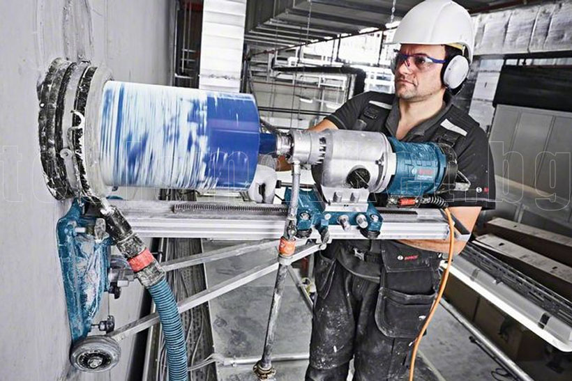 Нов Продукт Диаментено-пробивна машина Bosch GDB 350 WE